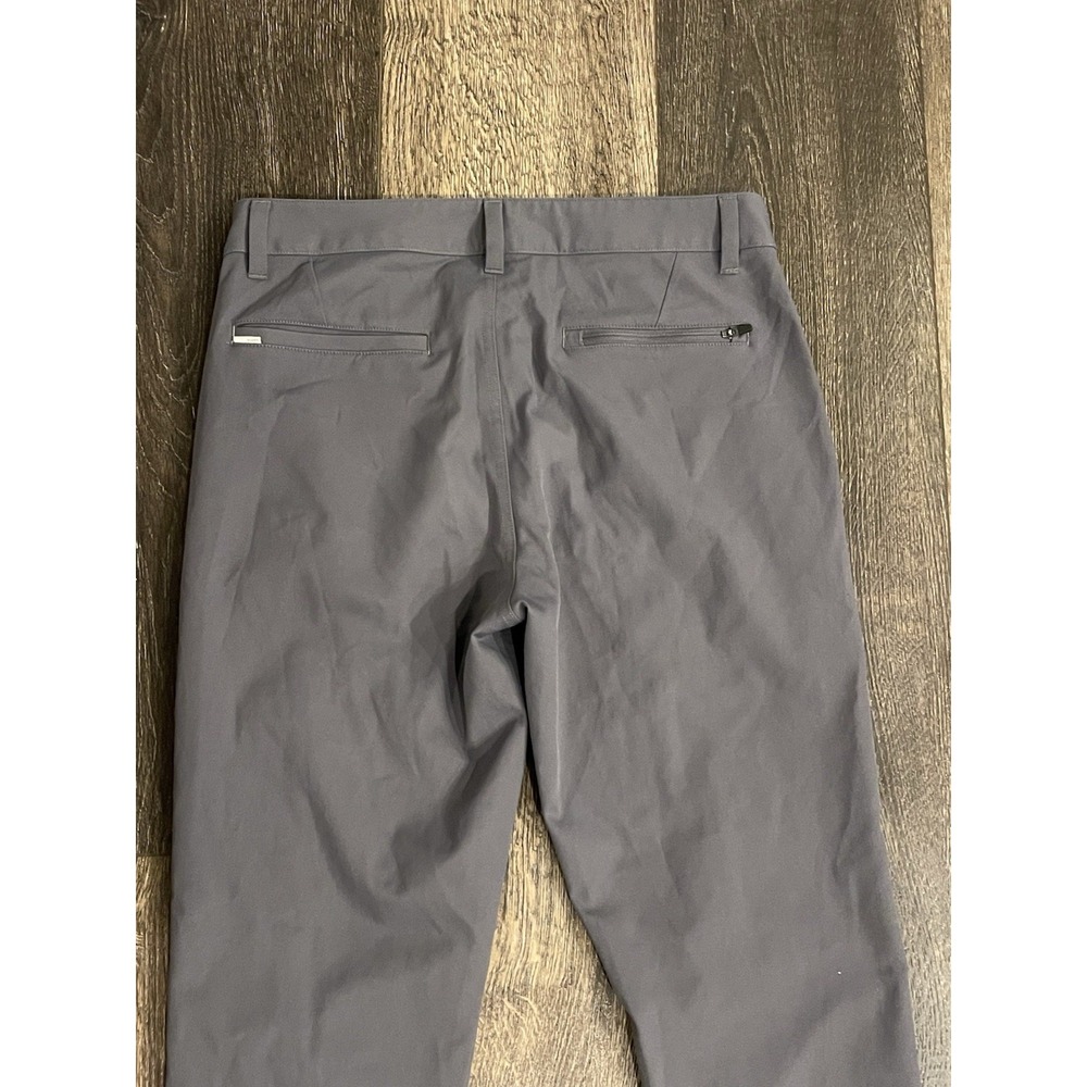 Vuori Pants Mens 28 Gray (28x31) Cascade Tech Khaki Performance Golf Active V427 - Picture 11 of 11